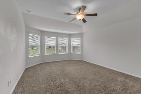 405 Grasslands Trail Hutto TX 78634