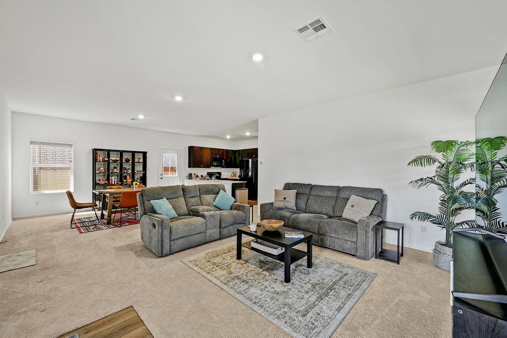 204 Grey Slate Avenue Marble Falls TX 78654