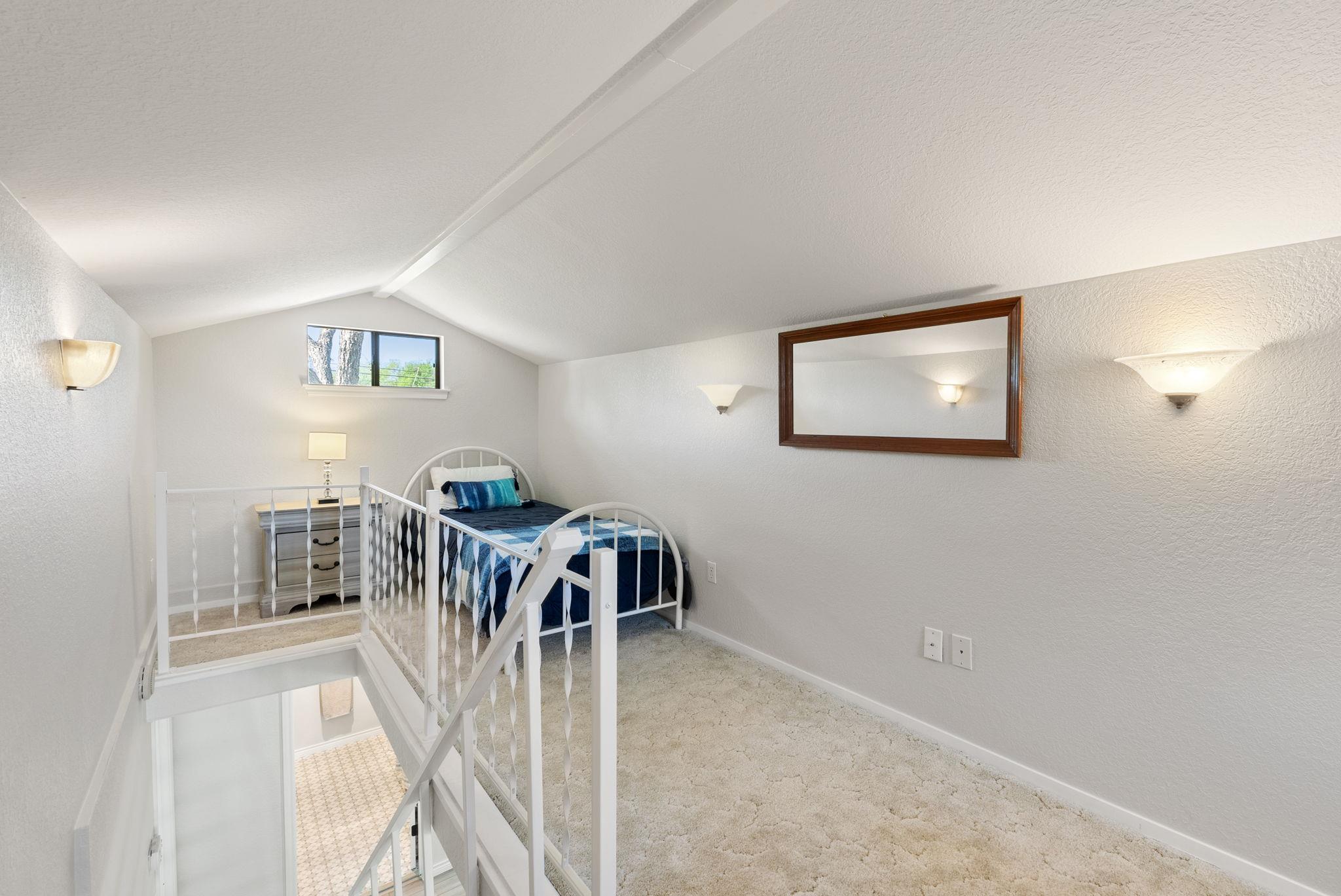 1707 Aztec Trail Kingsland TX 78639