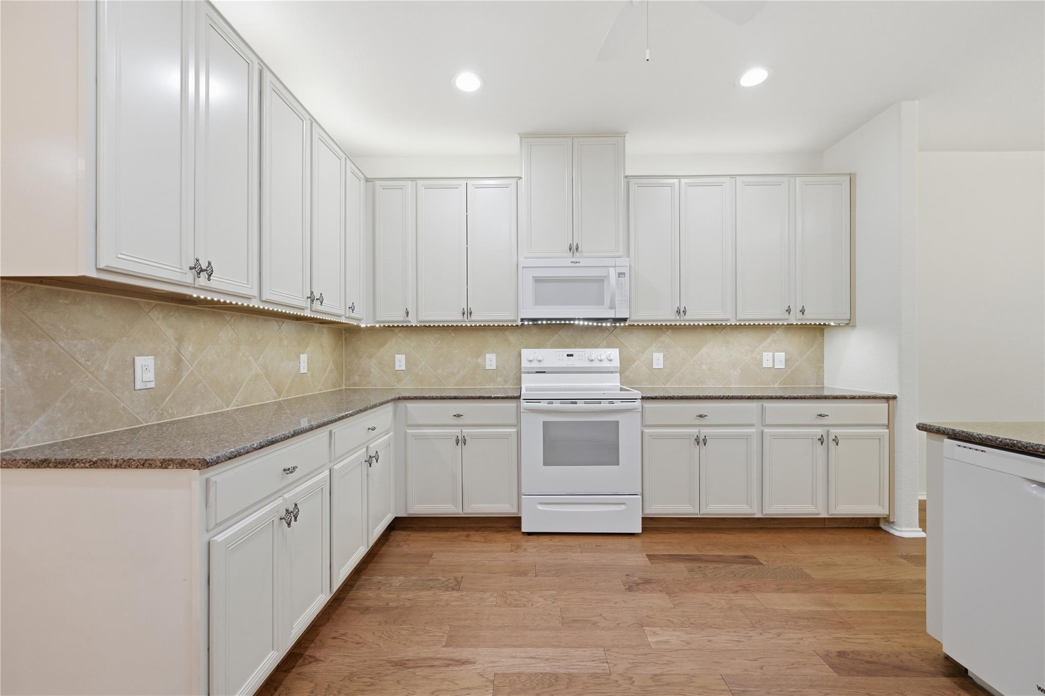 900 Lily Pad Lane Leander TX 78641