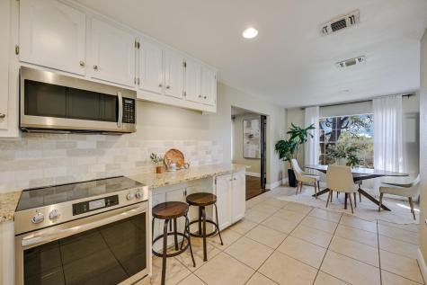200 W Meadow Lane Wimberley TX 78676