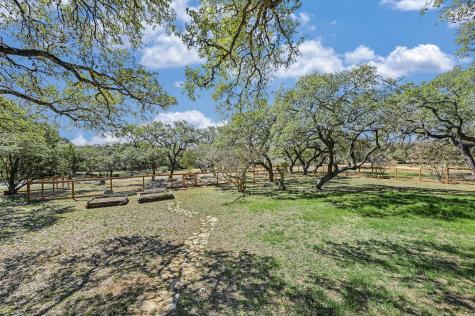 200 W Meadow Lane Wimberley TX 78676