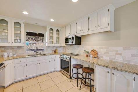 200 W Meadow Lane Wimberley TX 78676