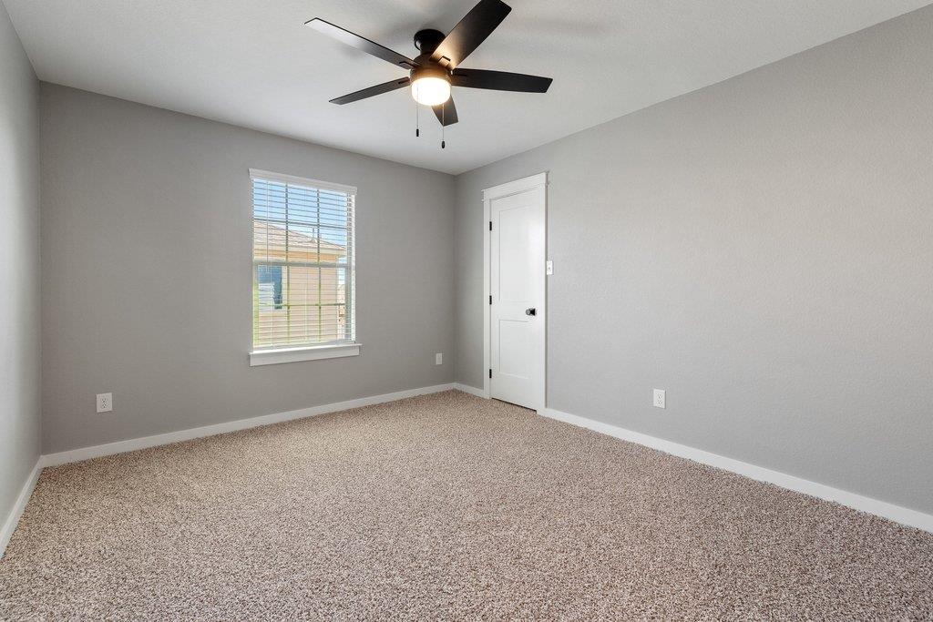 509 Estes Park Taylor TX 76574