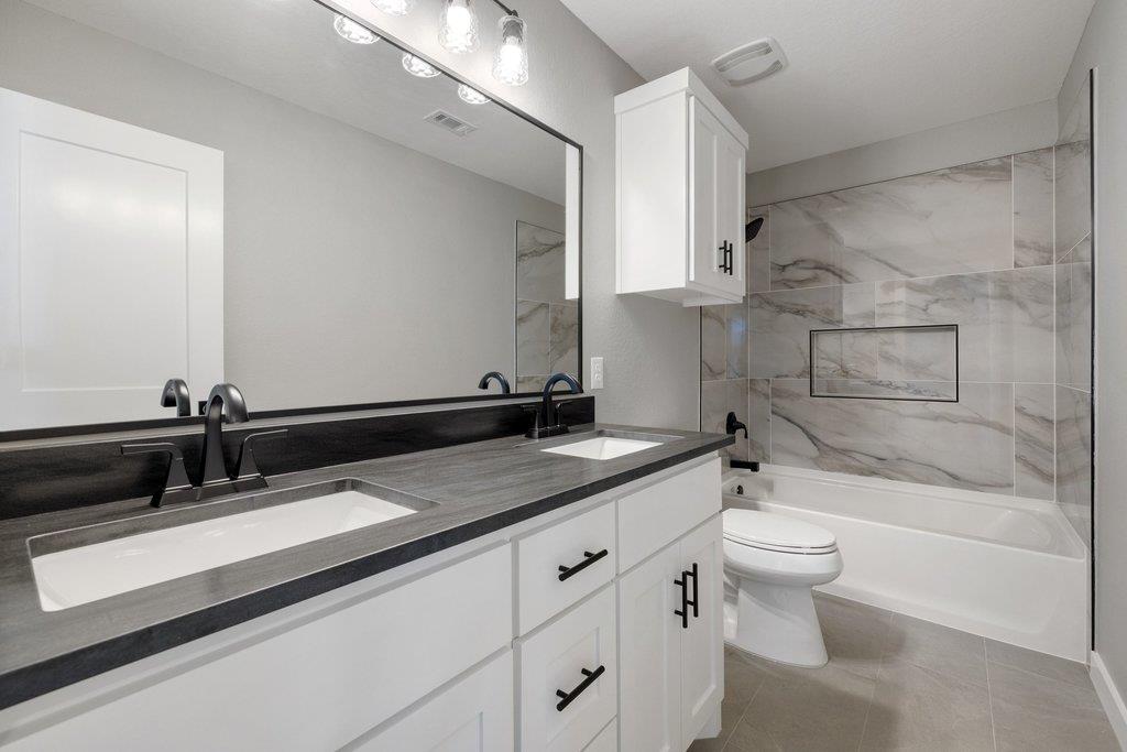 509 Estes Park Taylor TX 76574