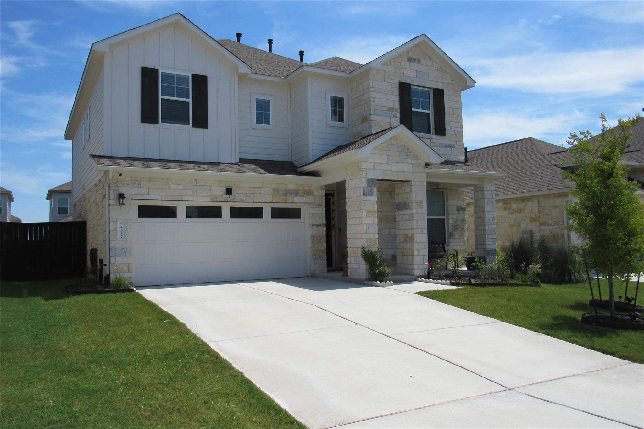4337 Chapel Hill Street Round Rock TX 78626