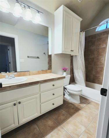 152 Silver Hawk Court Dripping Springs TX 78620