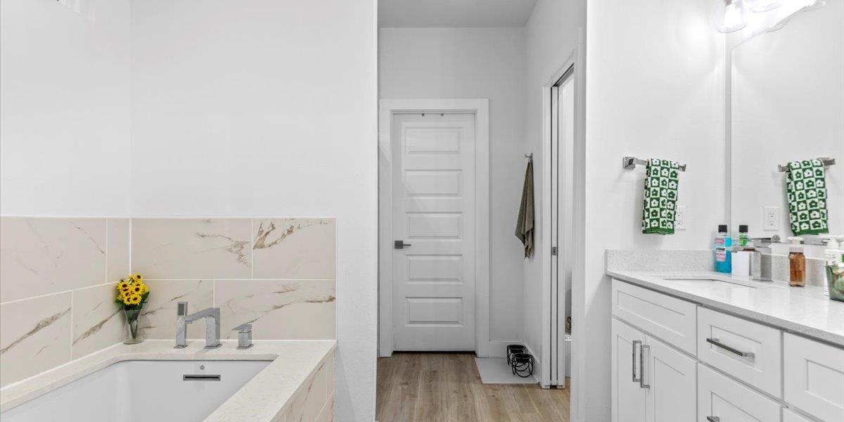 4711 Little Hill Circle Austin TX 78725