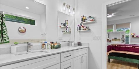 4711 Little Hill Circle Austin TX 78725
