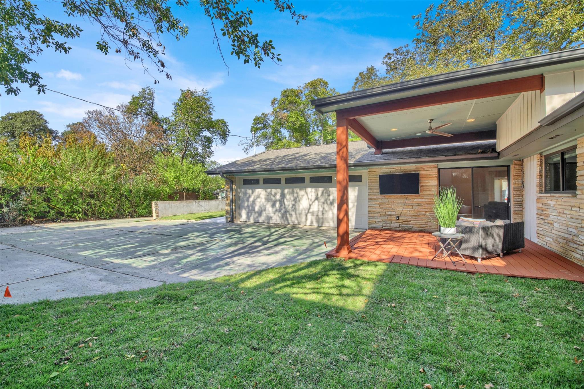 7510 Daugherty Street Austin TX 78757