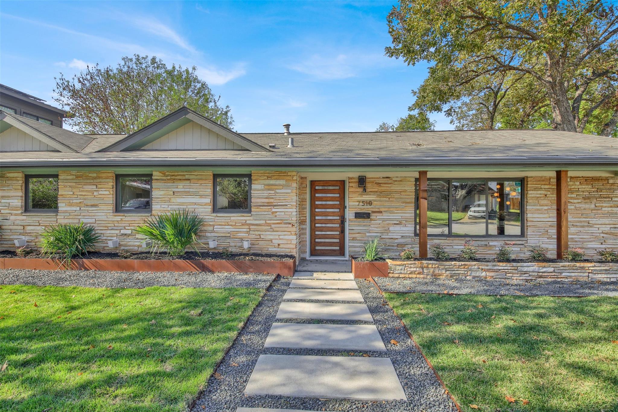 7510 Daugherty Street Austin TX 78757