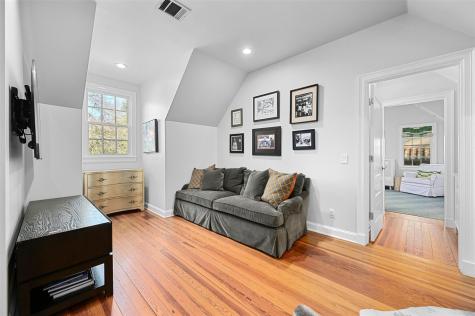 1307 Elton Lane Austin TX 78703