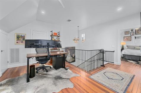 1307 Elton Lane Austin TX 78703