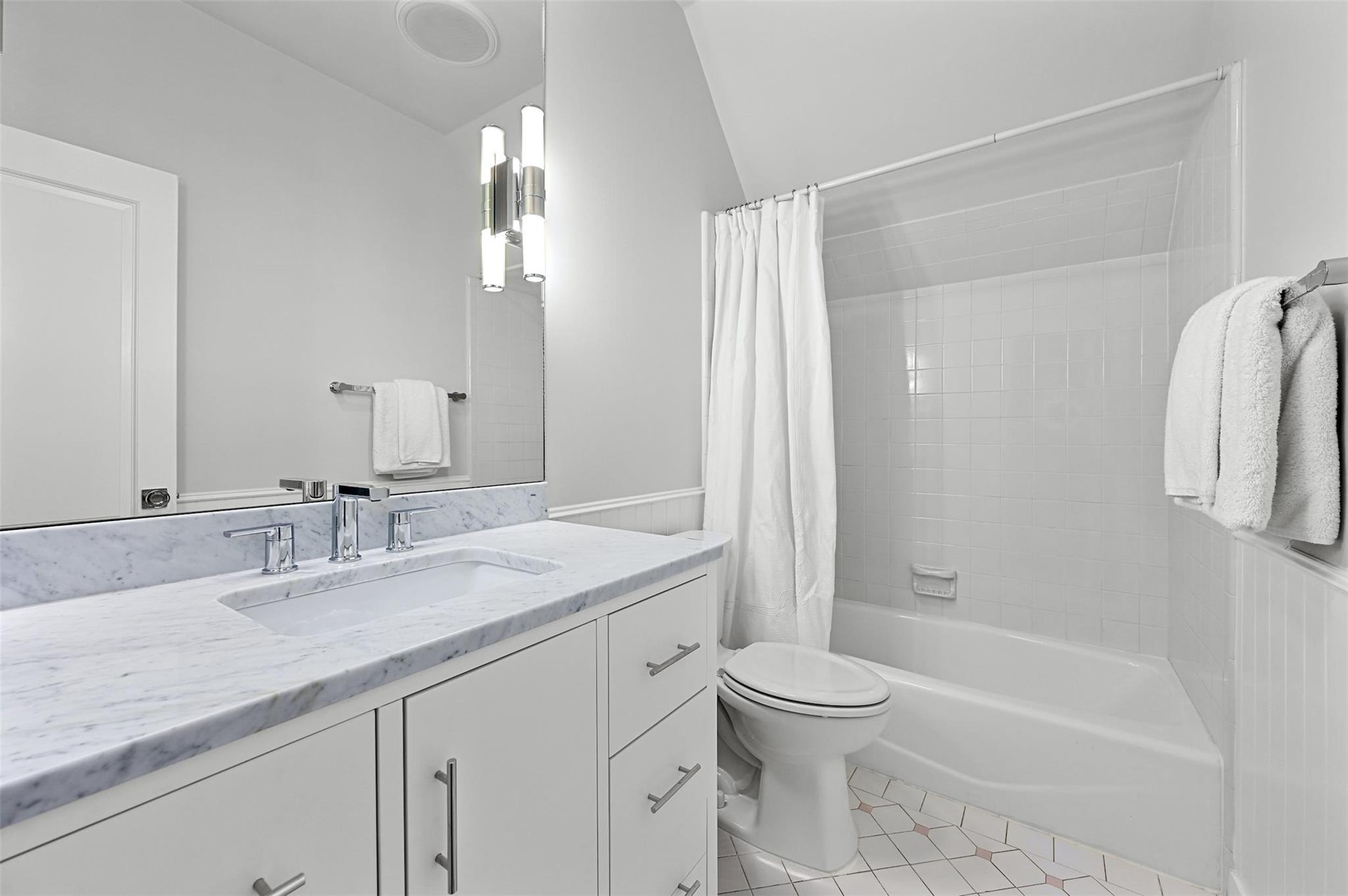 1307 Elton Lane Austin TX 78703