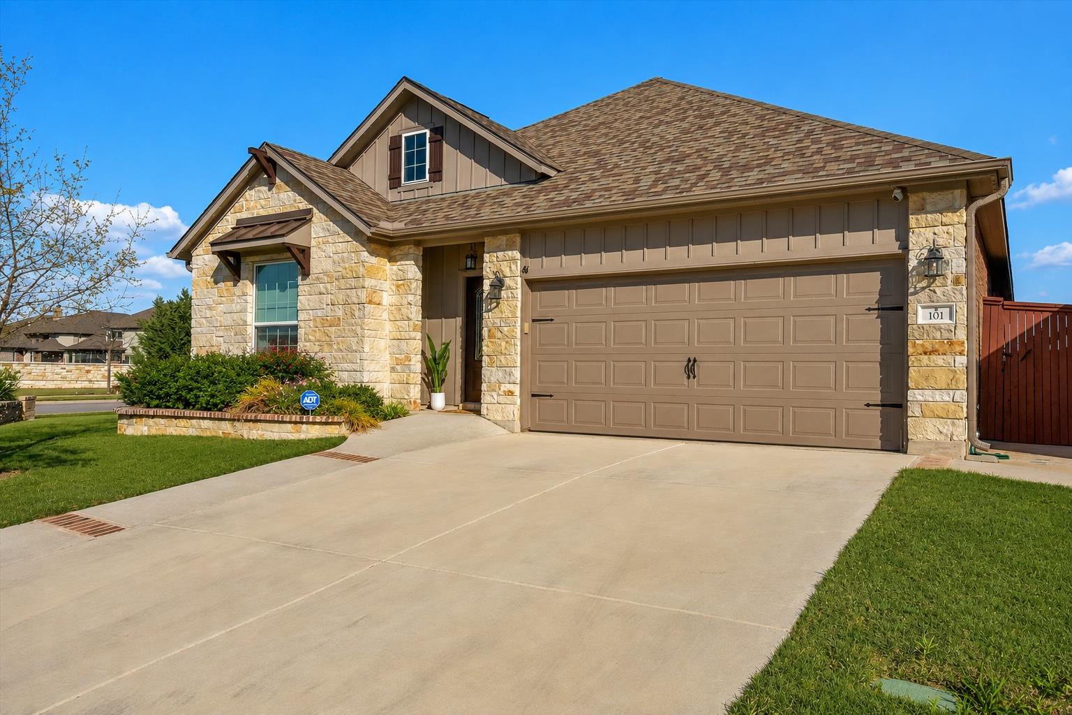 101 Double Mountain Road Liberty Hill TX 78642
