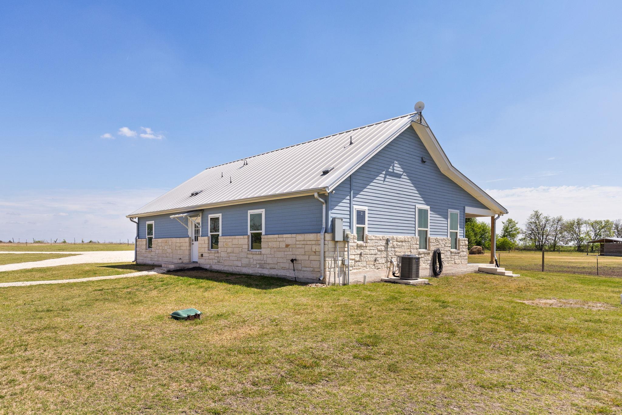 22001 Fm 971 Granger TX 76530