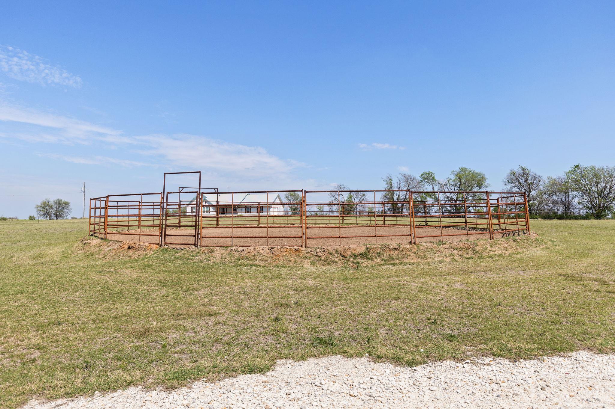 22001 Fm 971 Granger TX 76530