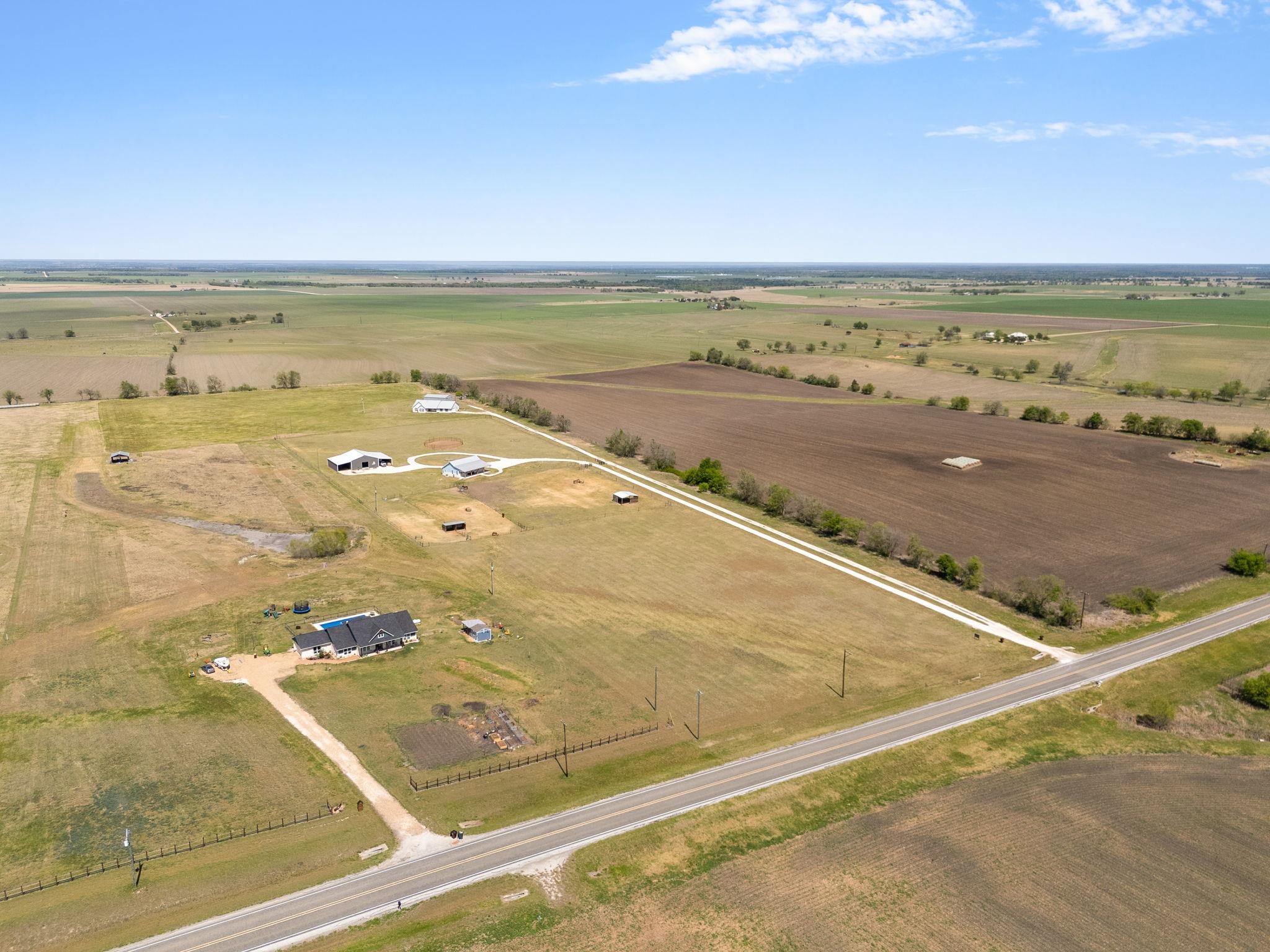 22001 Fm 971 Granger TX 76530