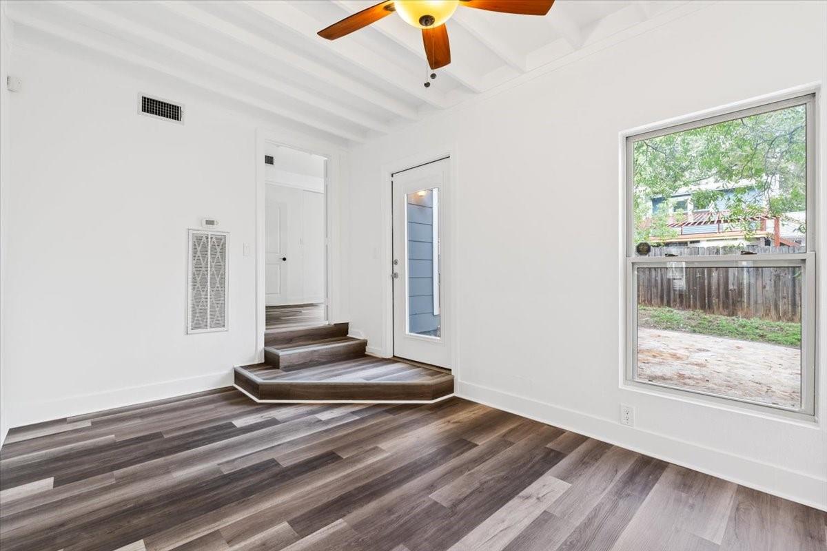 2006 De Verne Street Austin TX 78704