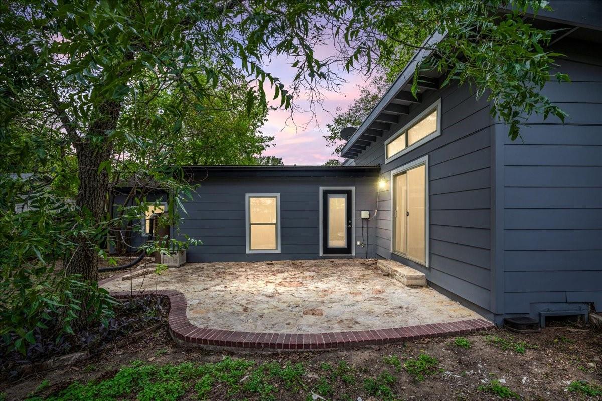 2006 De Verne Street Austin TX 78704