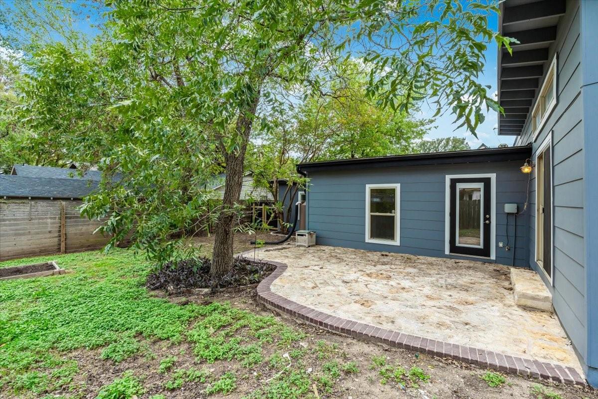 2006 De Verne Street Austin TX 78704