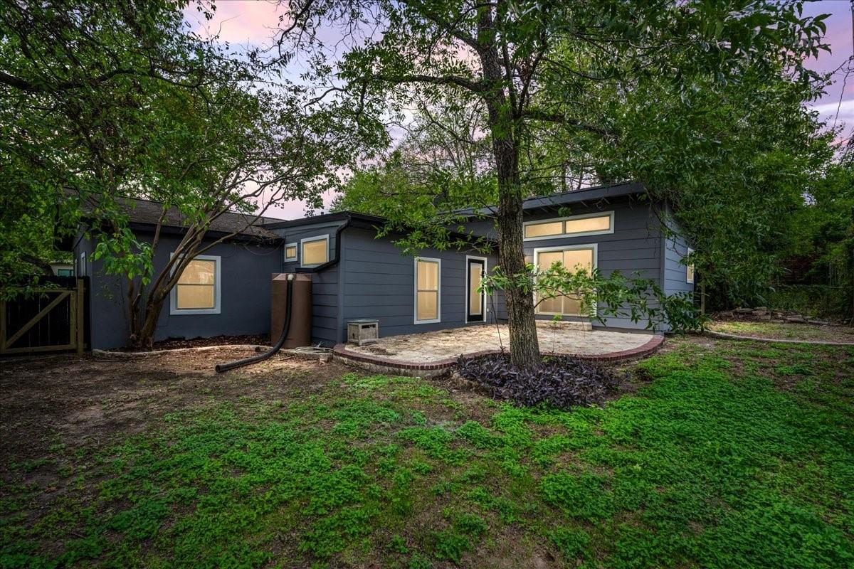 2006 De Verne Street Austin TX 78704