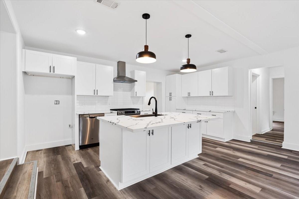 2006 De Verne Street Austin TX 78704