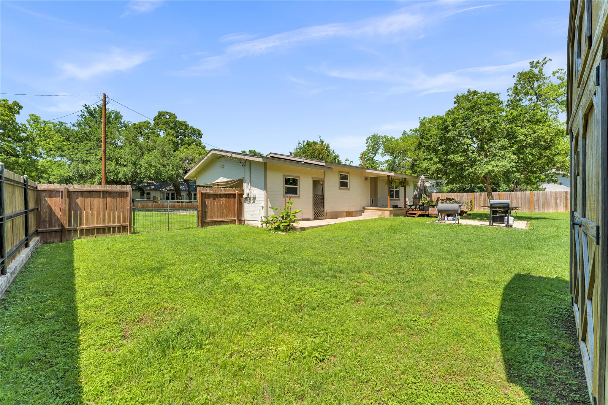 209 E Live Oak Street Burnet TX 78611