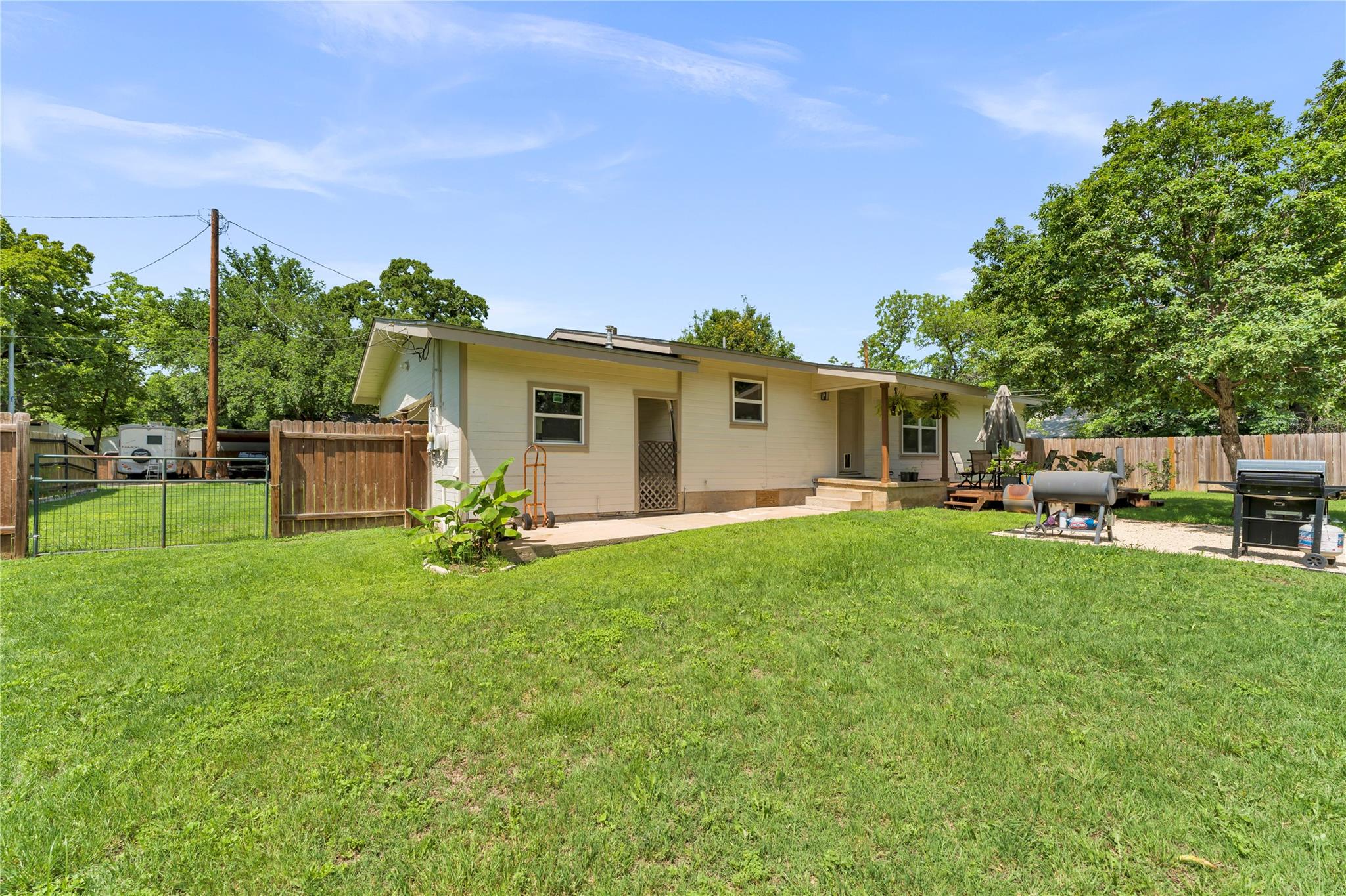 209 E Live Oak Street Burnet TX 78611