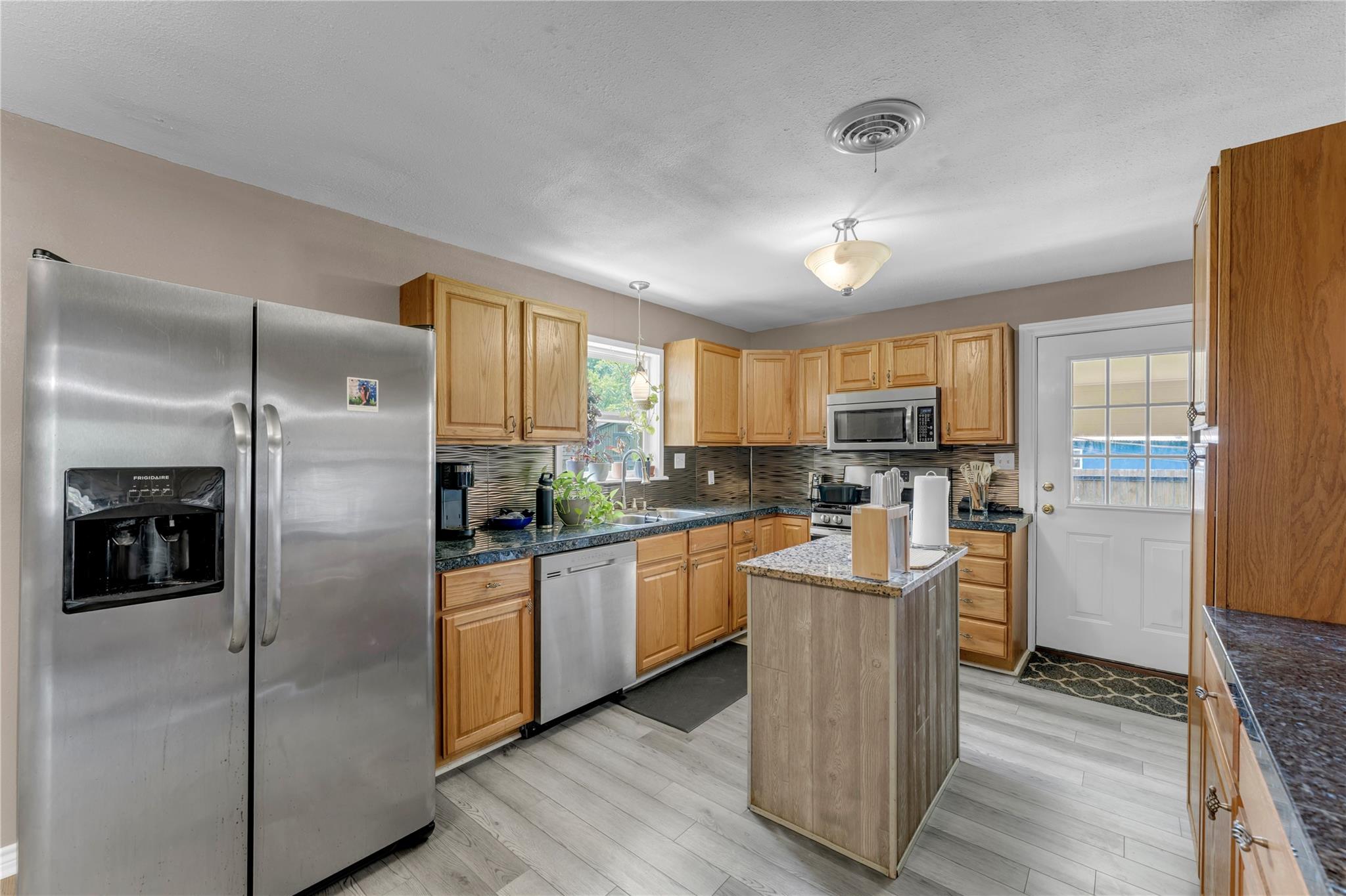 209 E Live Oak Street Burnet TX 78611