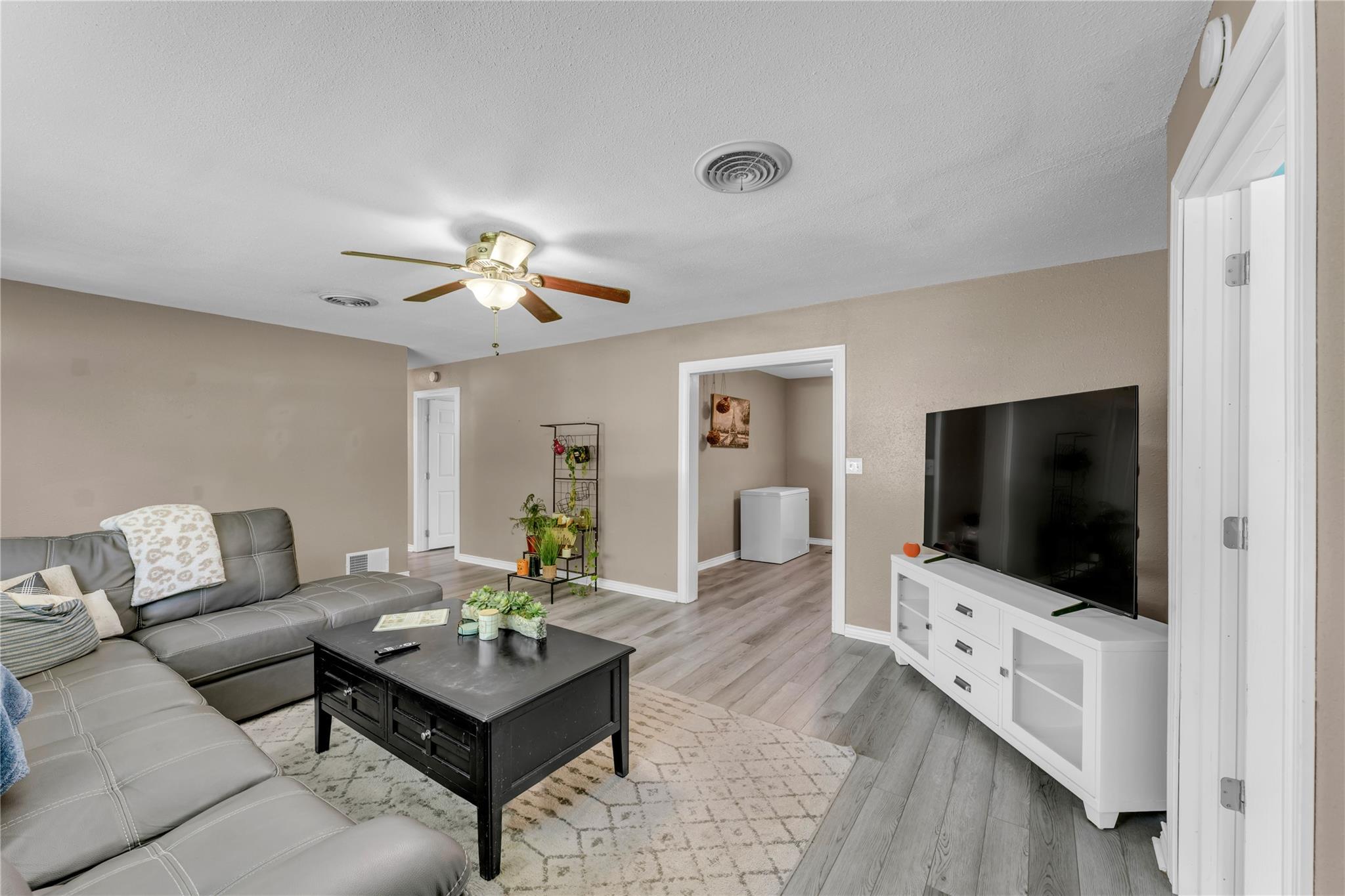209 E Live Oak Street Burnet TX 78611