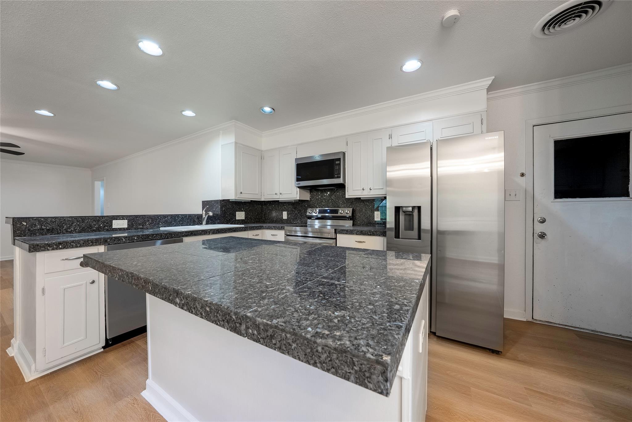 807 Country Club Road Georgetown TX 78628