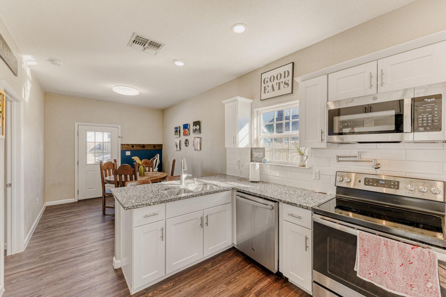 226 Spruce Avenue Luling TX 78648