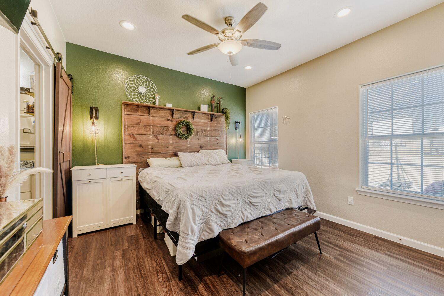 226 Spruce Avenue Luling TX 78648