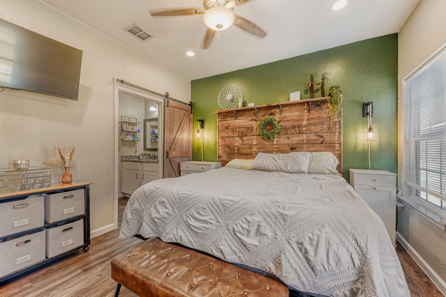 226 Spruce Avenue Luling TX 78648