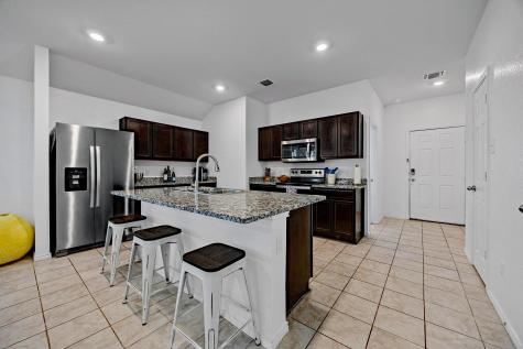 133 Hammond Court Jarrell TX 76537