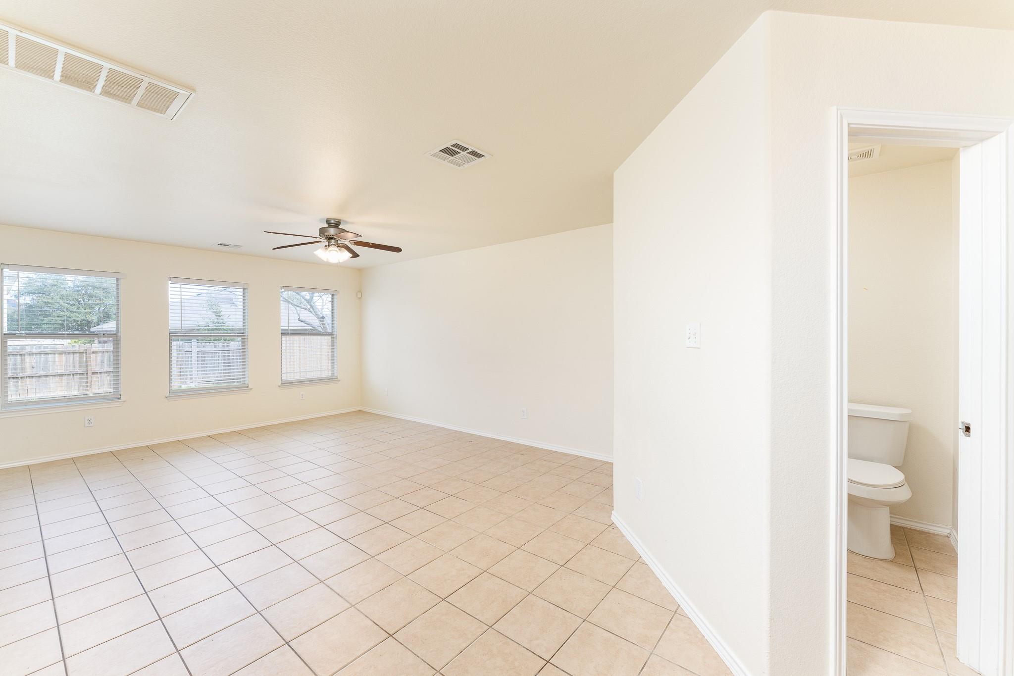 368 Housefinch Loop Leander TX 78641