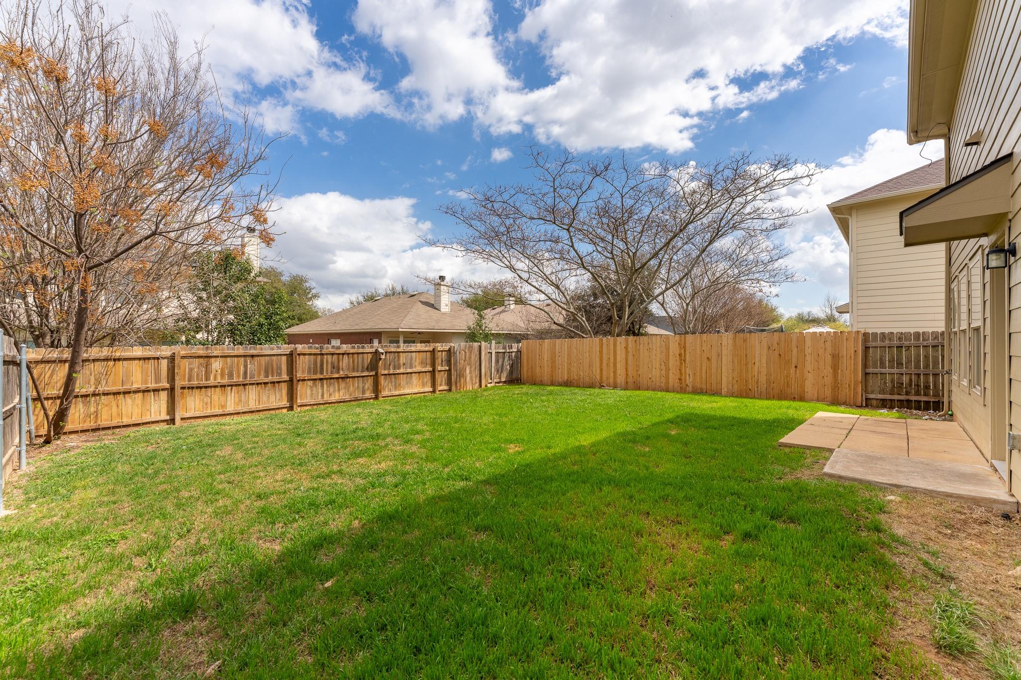 368 Housefinch Loop Leander TX 78641