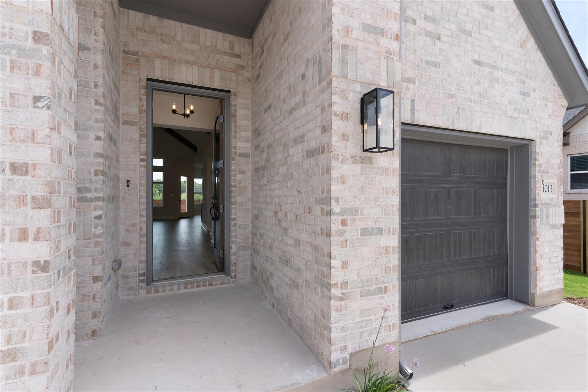 1013 Painted Horse Drive Georgetown TX 78633