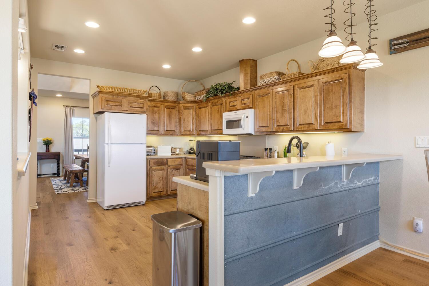 192 Indian Oaks Pass Blanco TX 78606