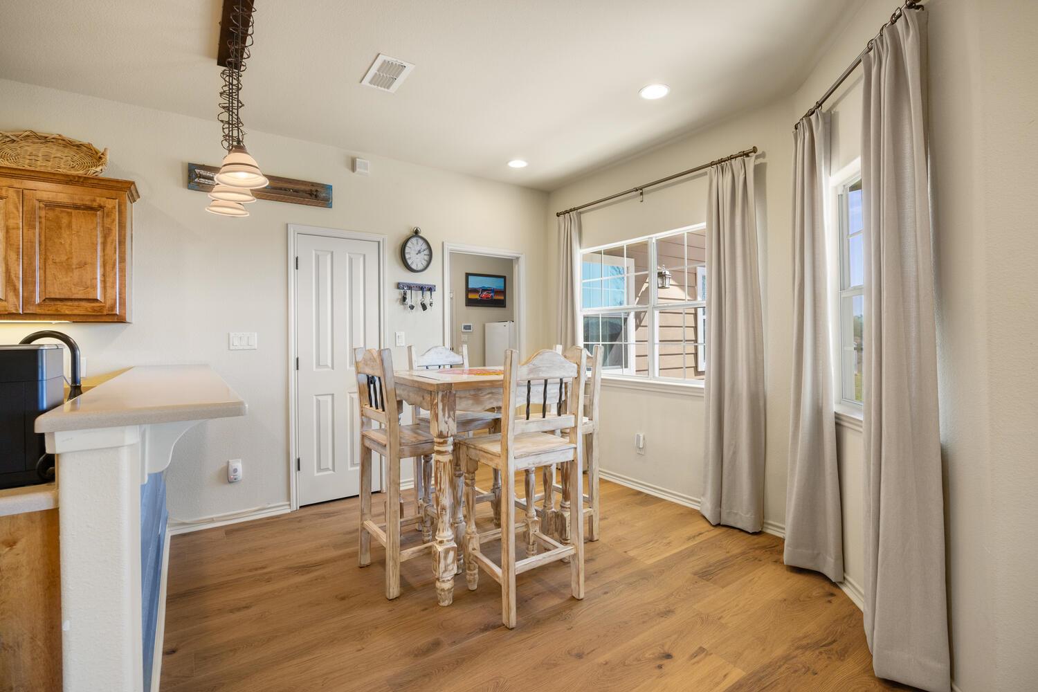 192 Indian Oaks Pass Blanco TX 78606