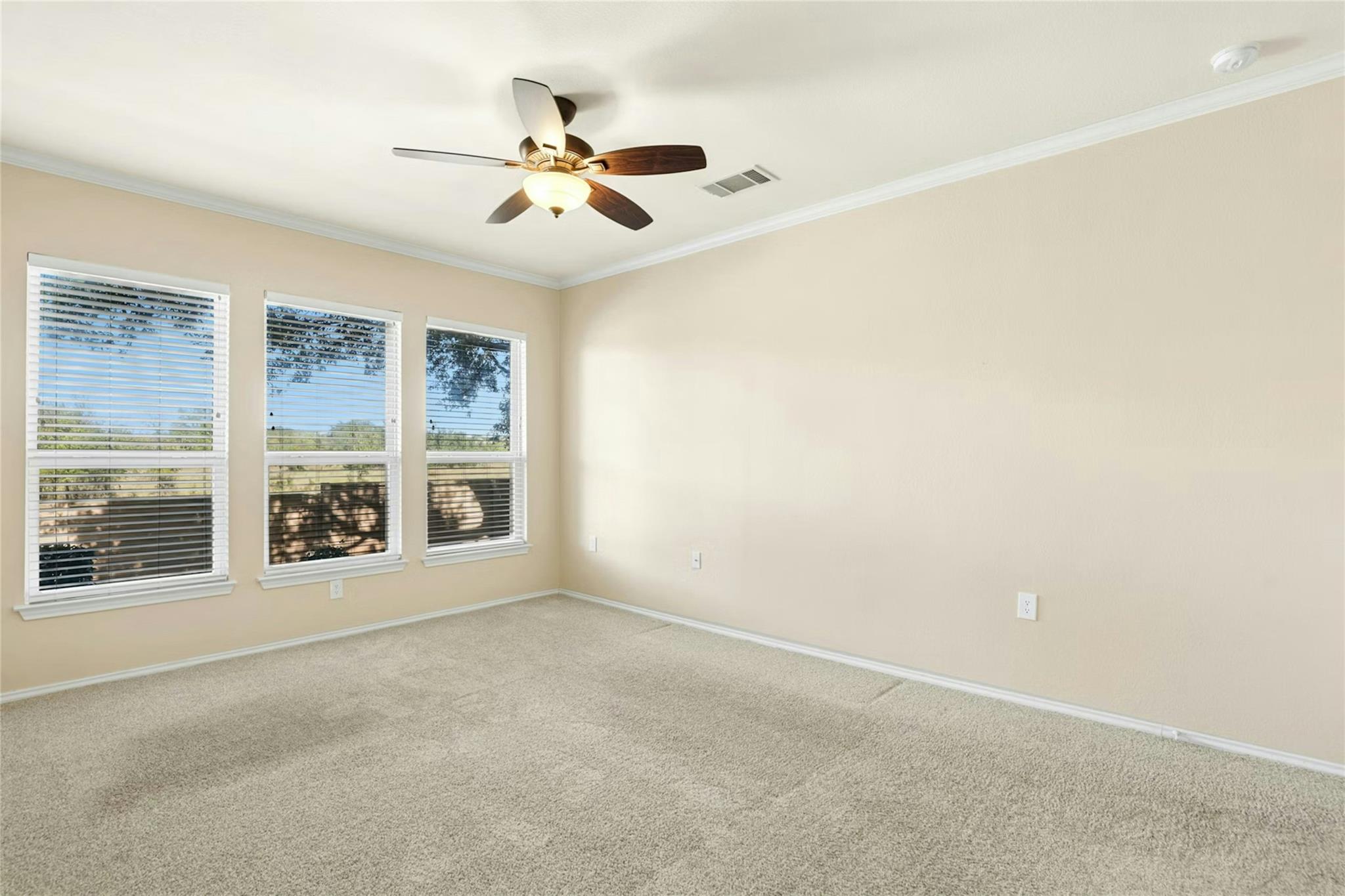 215 Bonham Loop Georgetown TX 78633
