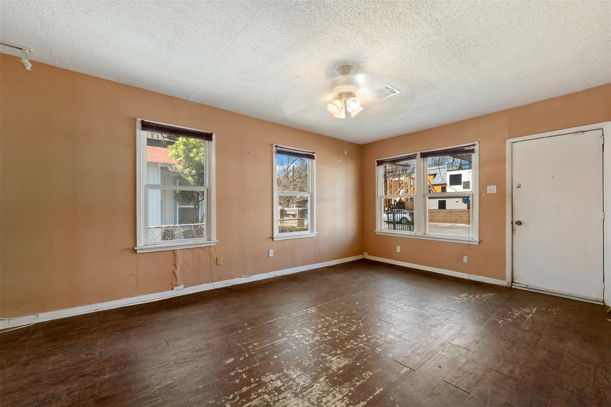 1507 1/2 Holly Street Austin TX 78702