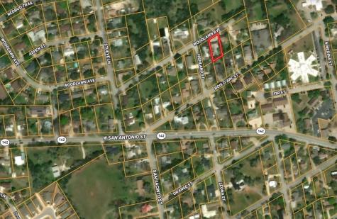 1114 Woodlawn Street Lockhart TX 78644