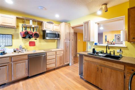 1114 Woodlawn Street Lockhart TX 78644