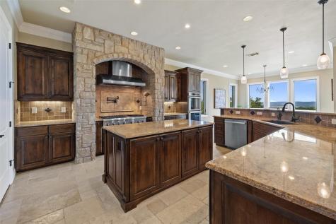 101 Hidden Hills Cove Spicewood TX 78669