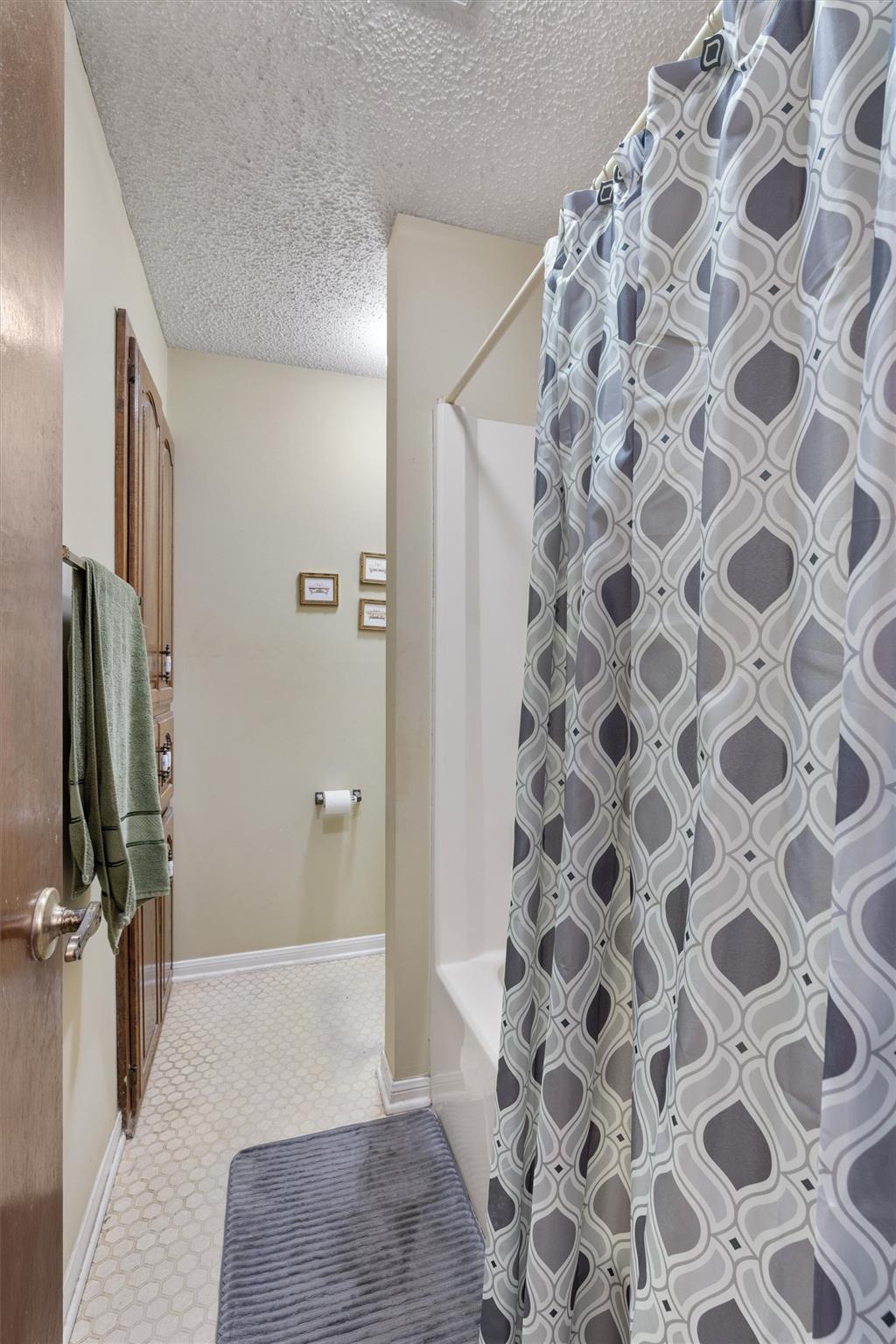 401 Drake Lane Taylor TX 76574