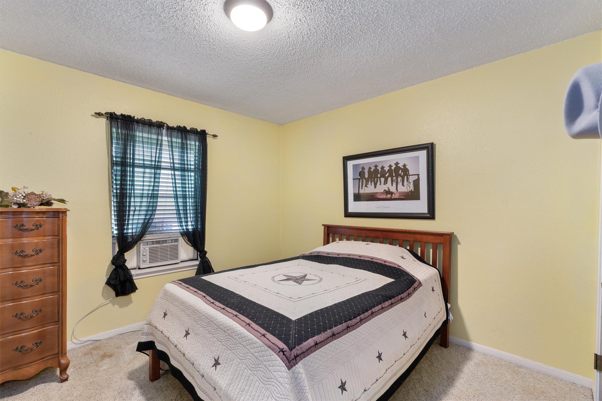 401 Drake Lane Taylor TX 76574