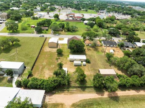 113 Thiele Drive Yoakum TX 77995