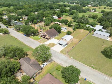 113 Thiele Drive Yoakum TX 77995